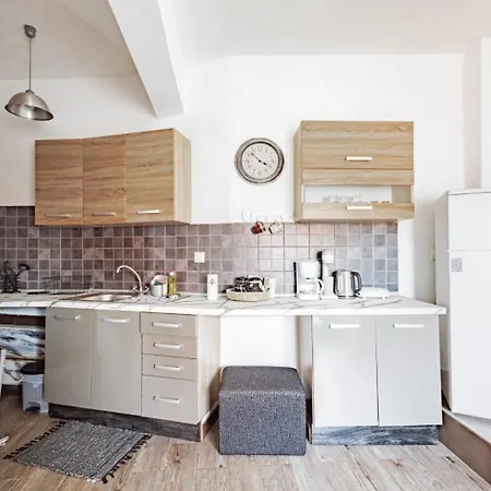 Apartment Isalos View *